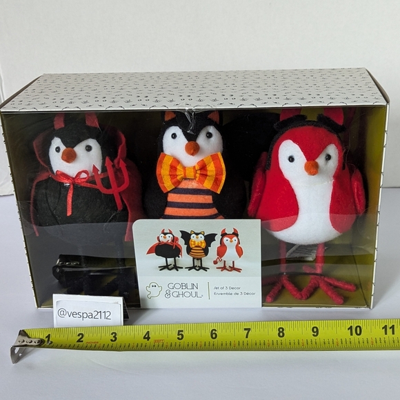 Goblin & Ghoul Halloween Fabric Bird Featherly Friend 3 Pk Devil Bat Felt Birds - Picture 3 of 8